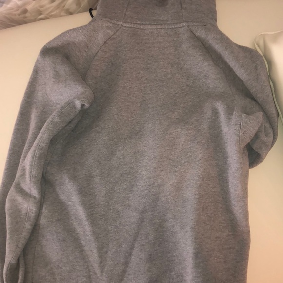 Boys Nike Hoodie - Picture 4 of 5